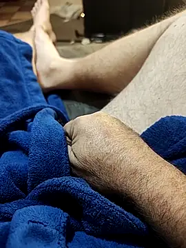 hubbyfun19 online show from March 17, 4:28 am