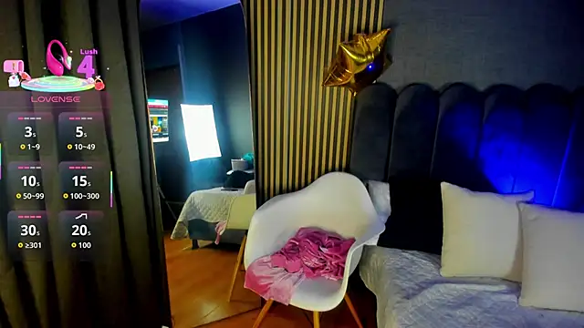 Gina 77 online show from October 9, 12:03 pm