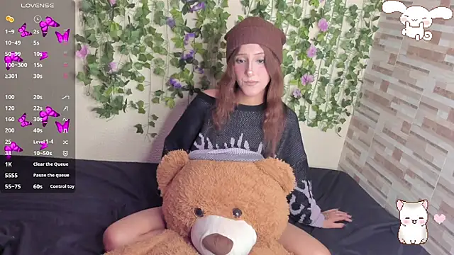 Amy Moonlight online show from May 7, 9:42 pm