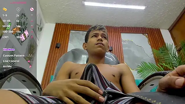 Rory castro online show from December 21, 11:01 pm