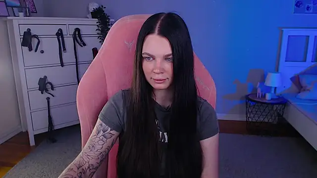 Michela Fruet online show from October 6, 1:03 am