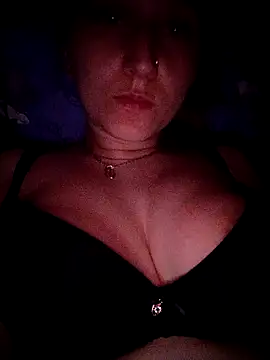 Lissa213 online show from October 4, 11:14 pm