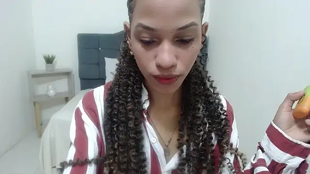 KittyLove s online show from April 25, 8:39 pm