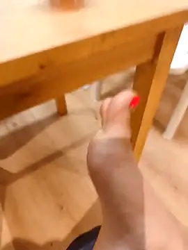 Teafeet online show from March 23, 5:11 am