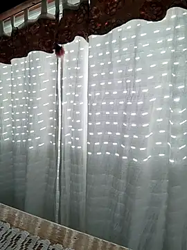 Snapshot of Bradd_32 chatting on February 3, 11:26 am Bradd 32 online show from February 3, 11:26 am