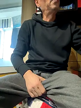 adiluci1 online show from October 5, 2:26 pm