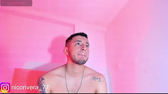 Snapshot of nico_rivera chatting on October 2, 1:40 pm nico rivera online show from October 2, 1:40 pm