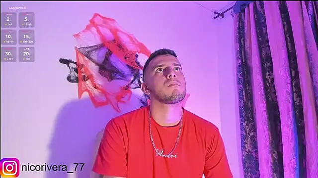 Snapshot of nico_rivera chatting on October 28, 12:14 am nico rivera online show from October 28, 12:14 am