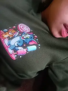 Snapshot of Daisygirl9 chatting on October 25, 6:54 am Daisygirl9 online show from October 25, 6:54 am