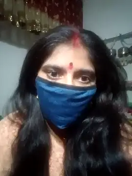 Snapshot of Daisygirl9 chatting on February 14, 3:31 pm Daisygirl9 online show from February 14, 3:31 pm