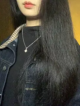 Nhinhi18 online show from December 18, 3:18 pm