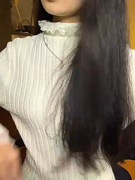 Nhinhi18 online show from February 12, 4:46 pm