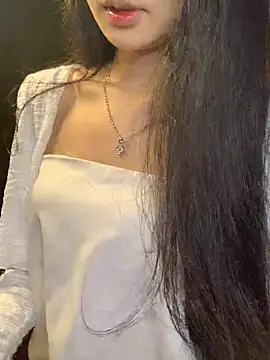 Snapshot of Nhinhi18 chatting on April 22, 3:24 pm Nhinhi18 online show from April 22, 3:24 pm