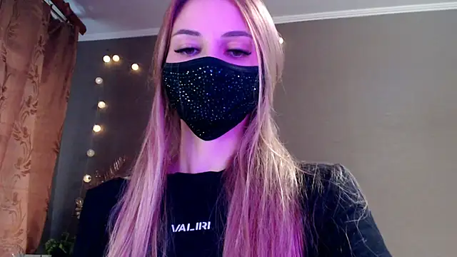 Iris lave online show from May 13, 4:15 pm