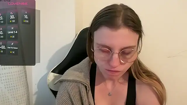 Snapshot of BustyKellyXXX chatting on January 14, 2:44 pm BustyKellyXXX online show from January 14, 2:44 pm