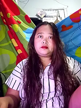 sweetbigtits19 online show from March 26, 11:27 am