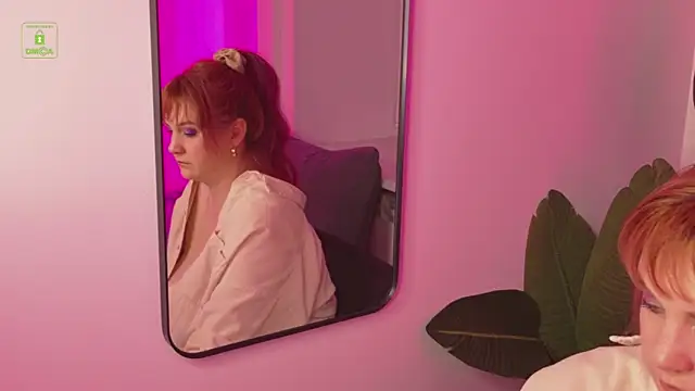 QuincyPines online show from November 4, 10:25 am