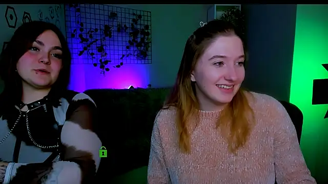 Snapshot of lorraine_carter chatting on October 12, 10:42 pm lorraine carter online show from October 12, 10:42 pm