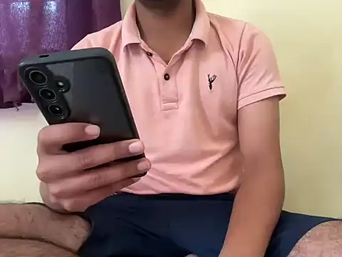 project085 online show from September 27, 7:24 am