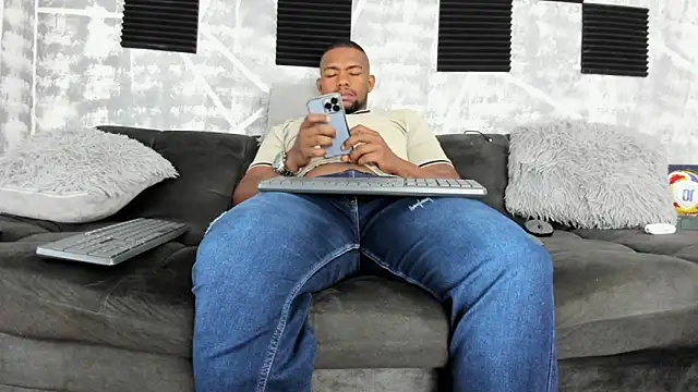 big blackmen19 online show from June 17, 1:01 pm