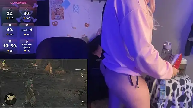 PixelKitty  online show from October 2, 10:28 pm