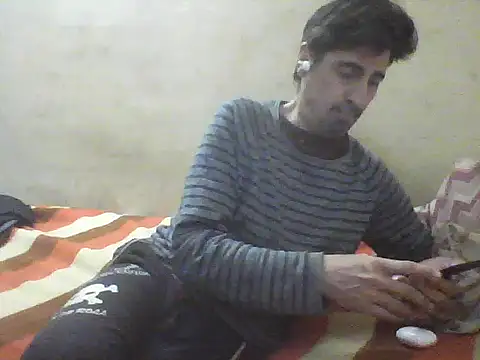 fleky online show from May 17, 4:58 pm