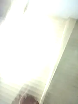 Snapshot of gomelo_19cm chatting on March 5, 12:06 am gomelo 19cm online show from March 5, 12:06 am