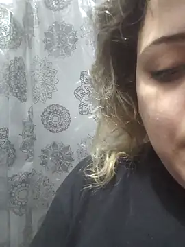 Snapshot of Dulceluz_420 chatting on October 26, 2:06 am Dulceluz 420 online show from October 26, 2:06 am