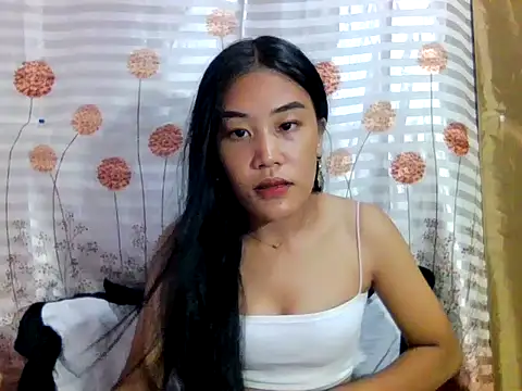 YourWildestDoll online show from October 7, 1:52 pm