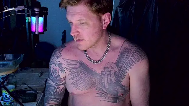 CloudyKingG online show from April 2, 10:13 am