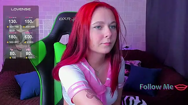Snapshot of Chloe_Lewiss chatting on September 29, 4:17 am Chloe Lewiss online show from September 29, 4:17 am