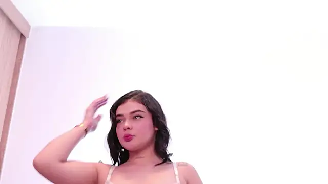 Snapshot of DulceDuarte chatting on October 17, 11:02 am DulceDuarte online show from October 17, 11:02 am