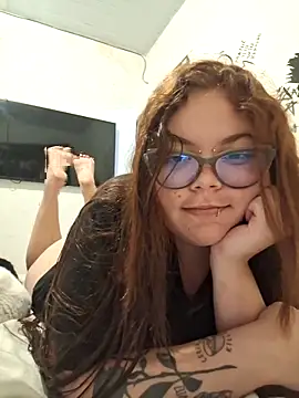 Snapshot of hotjengg44 chatting on April 2, 3:59 am hotjengg44 online show from April 2, 3:59 am