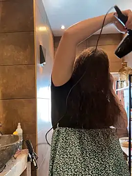 coquineronde online show from September 18, 1:02 pm