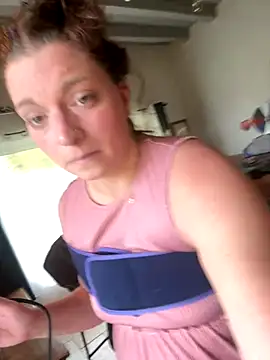 coquineronde online show from October 22, 9:31 am