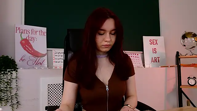 NoraHaynes online show from May 14, 3:13 am