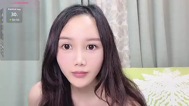 Aiyi909- online show from February 4, 4:02 pm