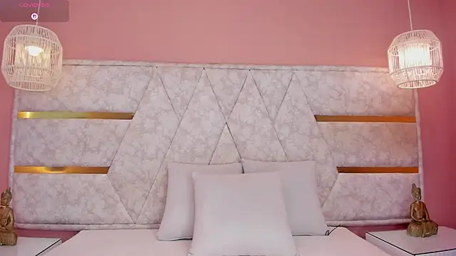 dani velvet online show from June 20, 2:58 am
