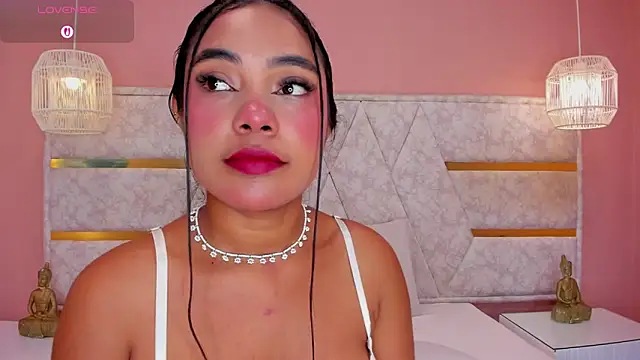 dani velvet online show from July 8, 12:15 am