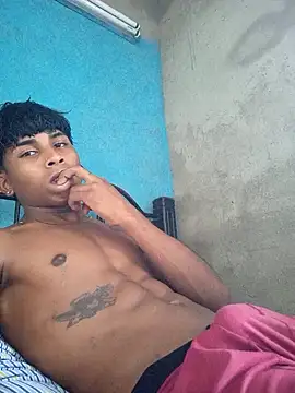 Snapshot of angelchorinos chatting on September 30, 4:45 pm angelchorinos online show from September 30, 4:45 pm