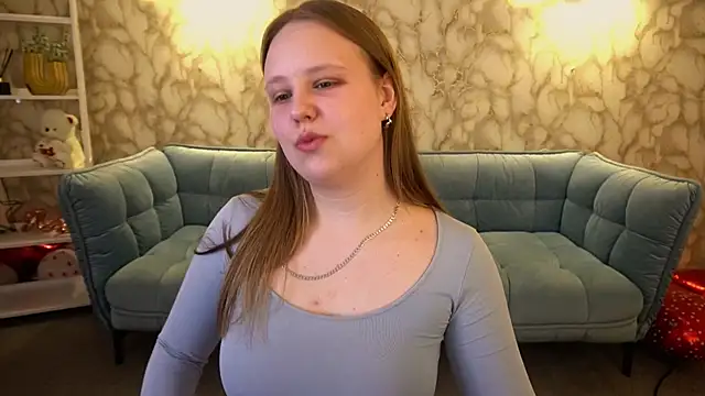 CrystallPaws online show from March 15, 6:52 am