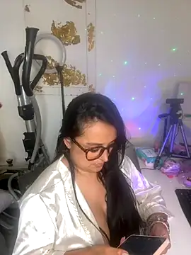 hotadhara01 online show from October 1, 3:23 am