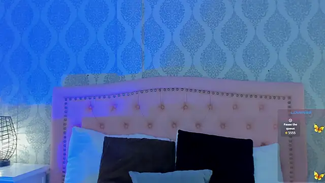 OnlyGia online show from September 22, 8:22 pm