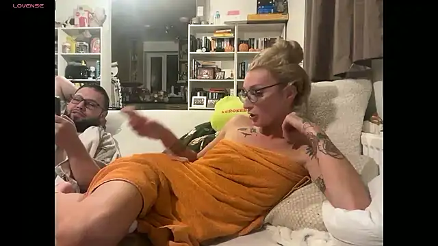 harleyblair online show from October 16, 10:33 pm