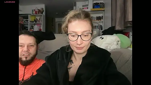 Snapshot of harleyblair chatting on February 24, 11:14 pm harleyblair online show from February 24, 11:14 pm