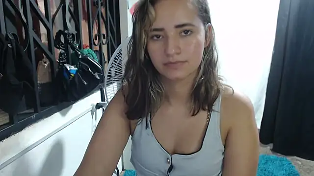 annie clark2 online show from November 6, 9:26 pm