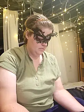 VeiledMuse online show from September 25, 12:14 am