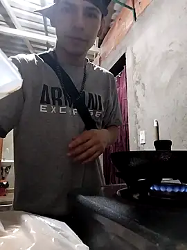 Tussi-amor online show from February 11, 3:22 am