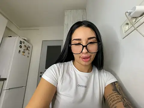 BlueEyes BB online show from February 9, 4:11 pm