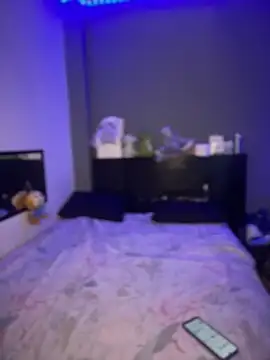 Kailertwink online show from February 18, 11:22 pm